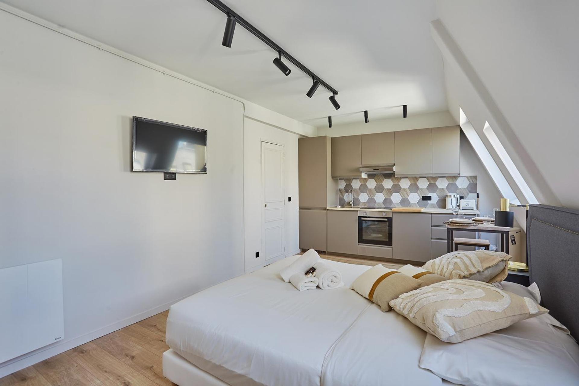 Residence Beaubourg Le Marais By Studio Prestige París Exterior foto
